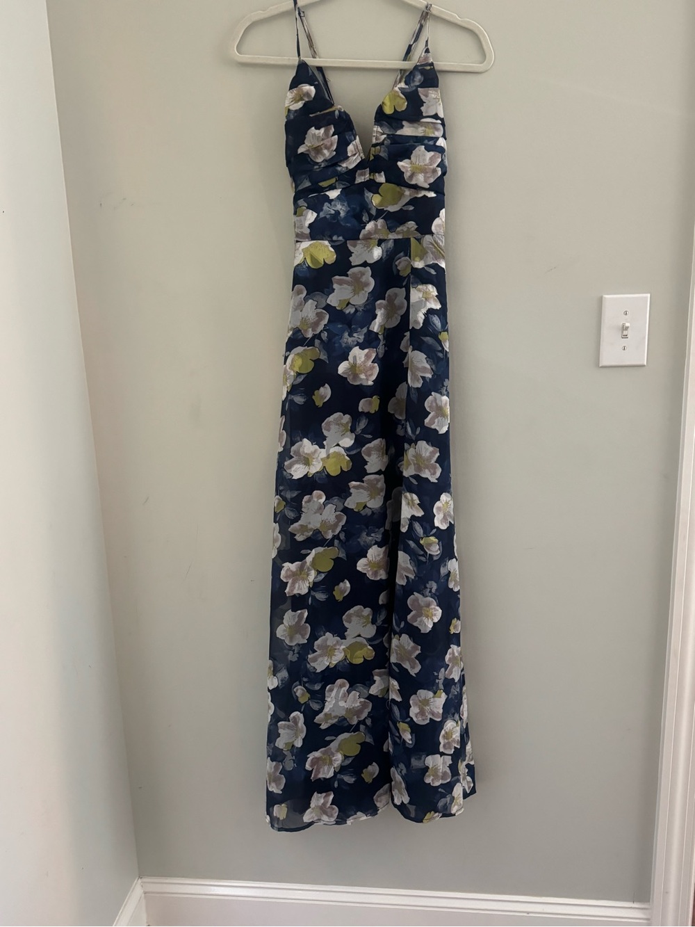 Navy Floral V-Neck Maxi Dress